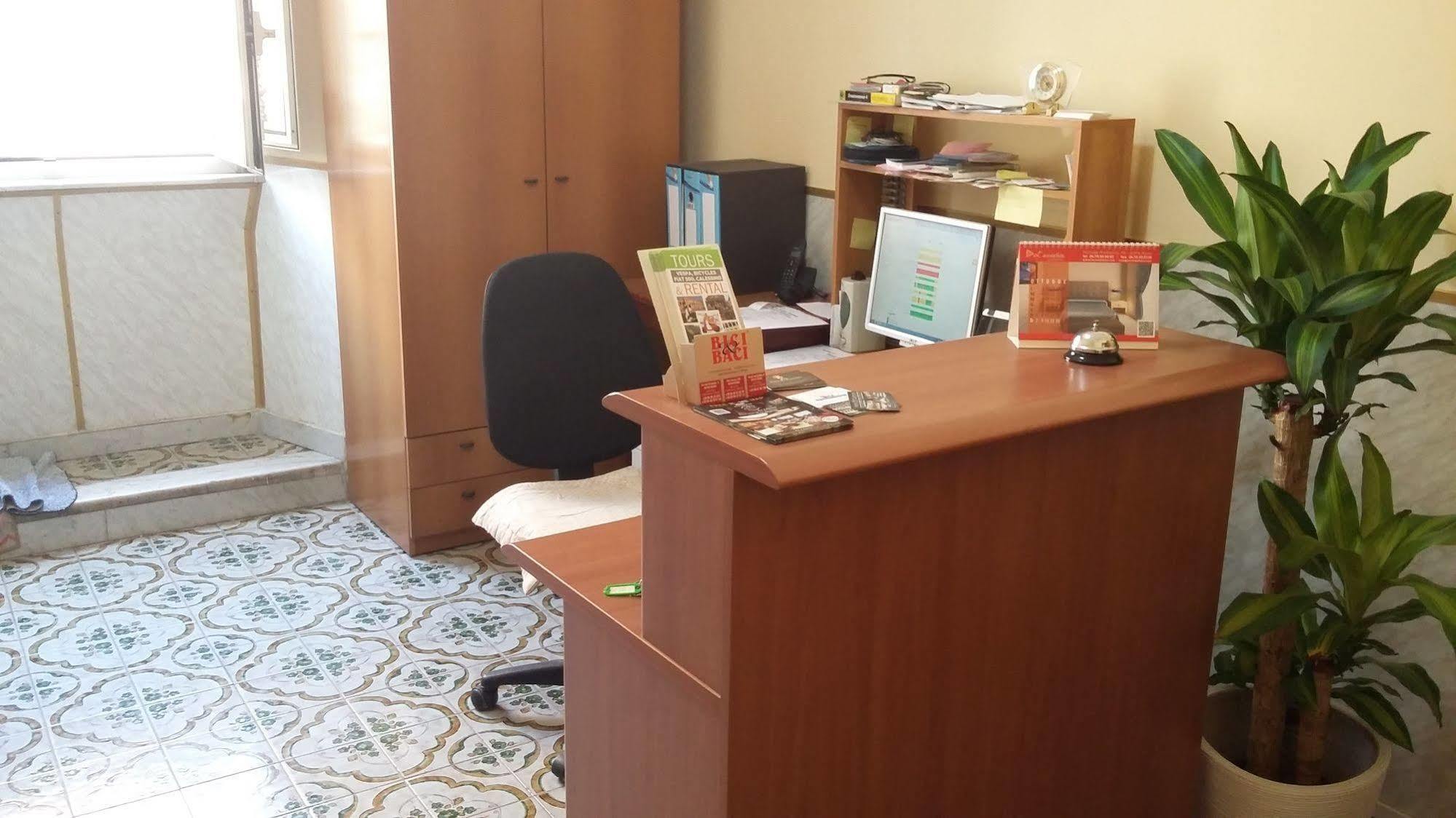 Hotel Cathrine Roma Exterior foto